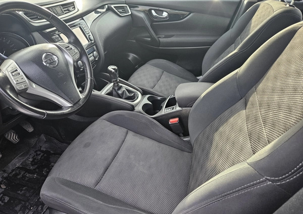 Nissan Qashqai cena 48800 przebieg: 118000, rok produkcji 2015 z Złocieniec małe 79
